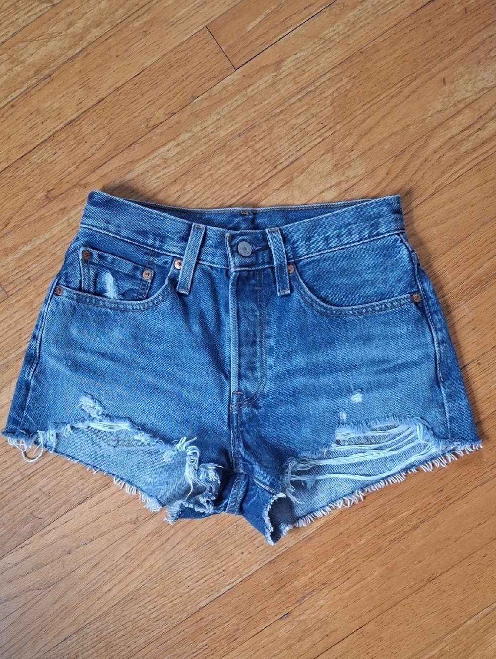 Levi's 501 Cut Off Shorts